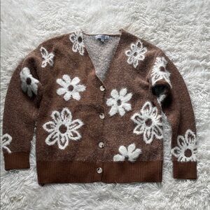 Miss Sparkling Button Down Cardigan V-Neck Floral Sweater
